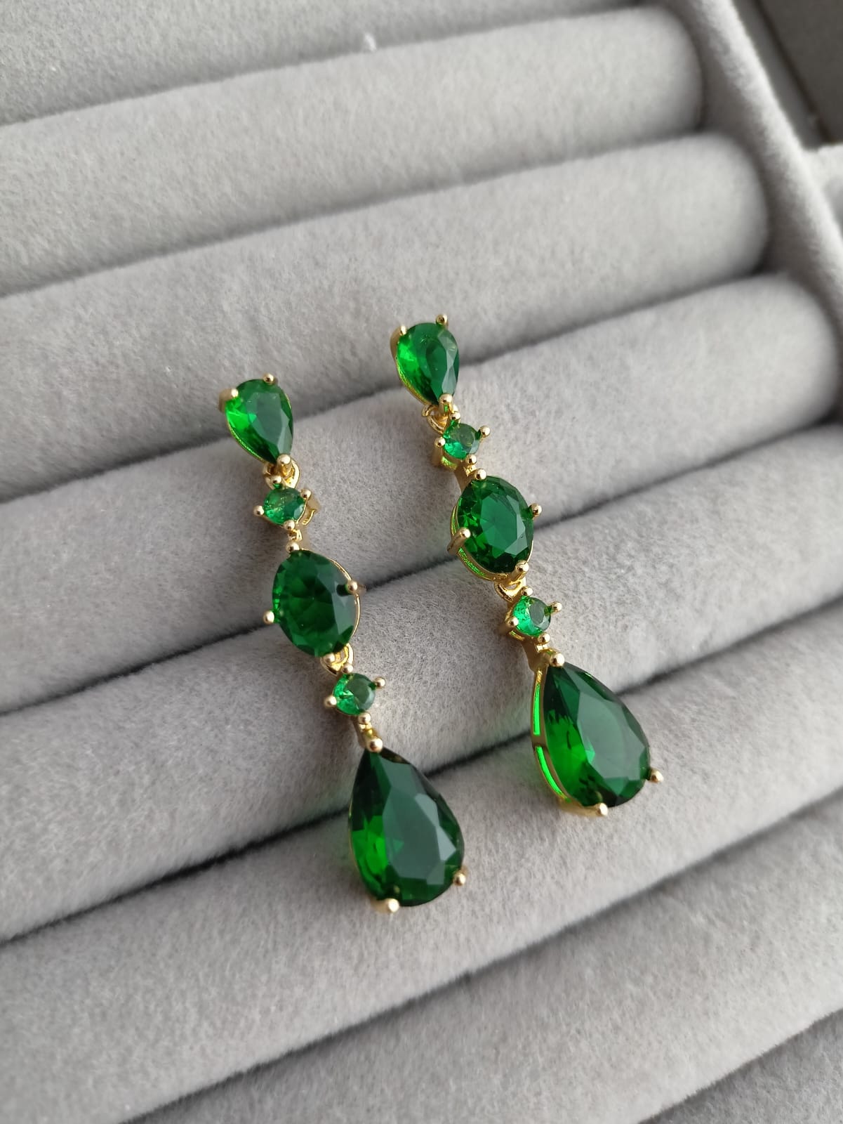Emerald Willow Earrings