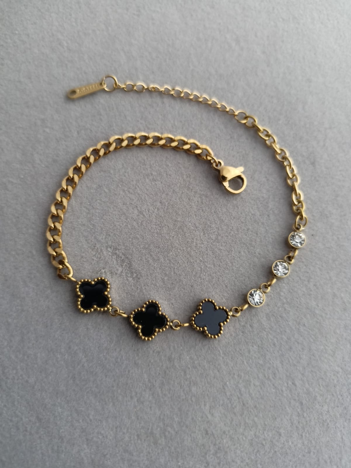 Clover Stone Bracelet