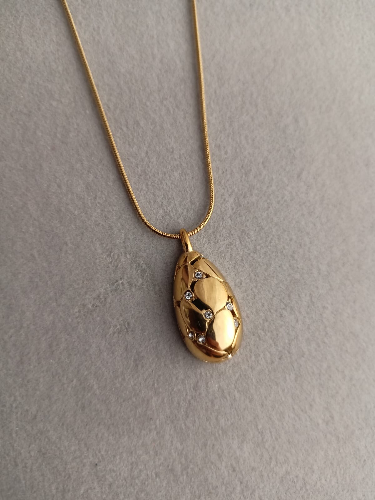 Cocoon Necklace
