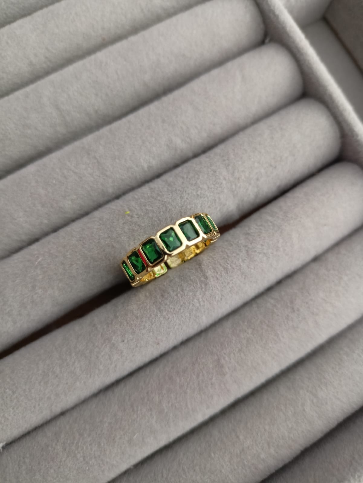 Vivienne Ring