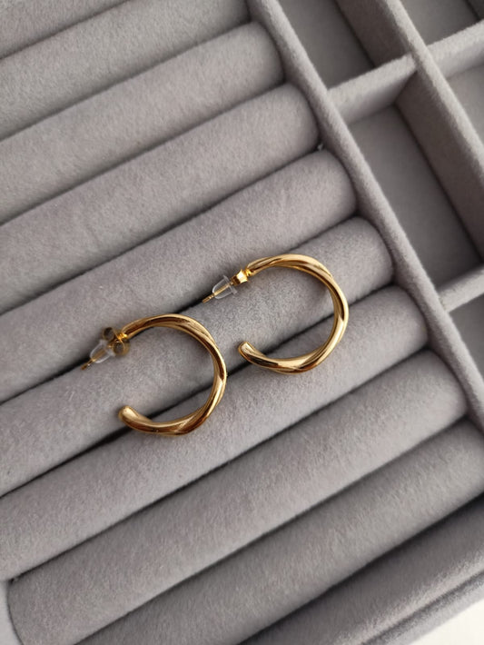 Roos Earrings