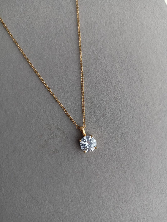 Iris Solitaire Necklace