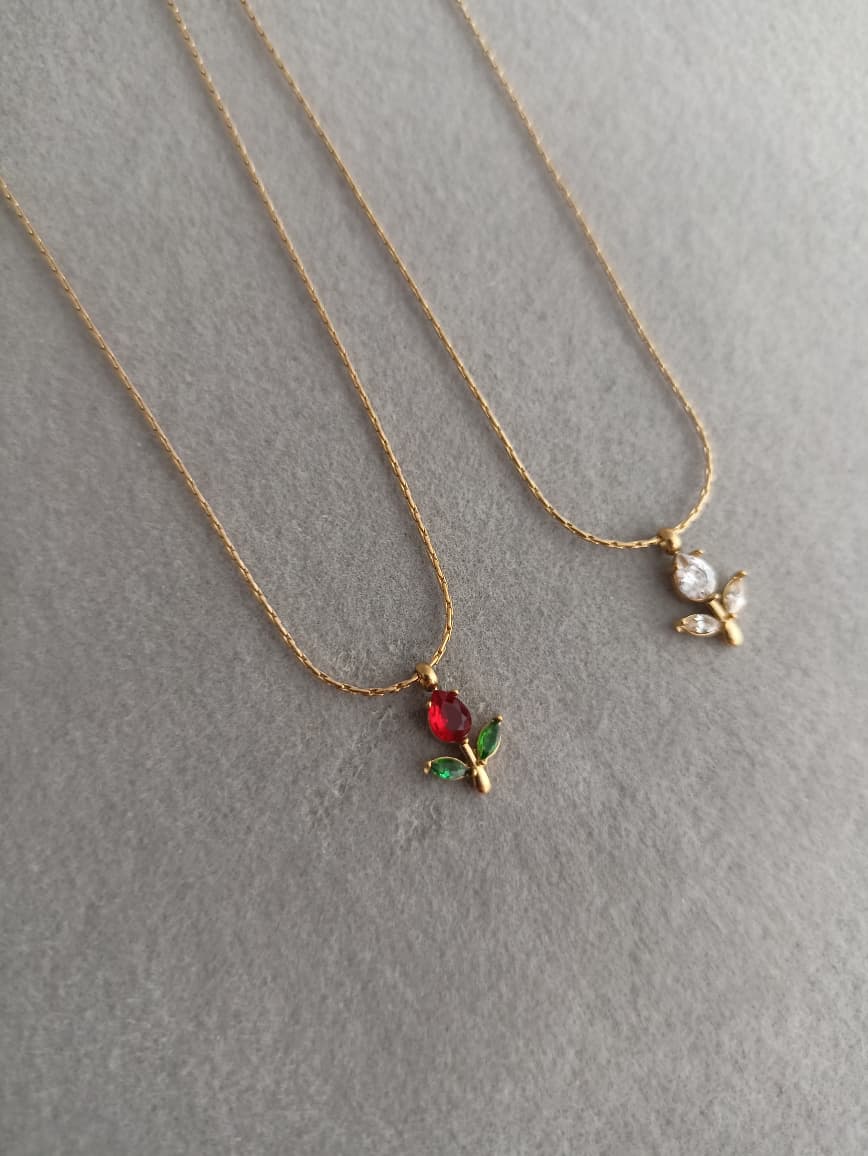 Crystal Bloom Necklace(white)