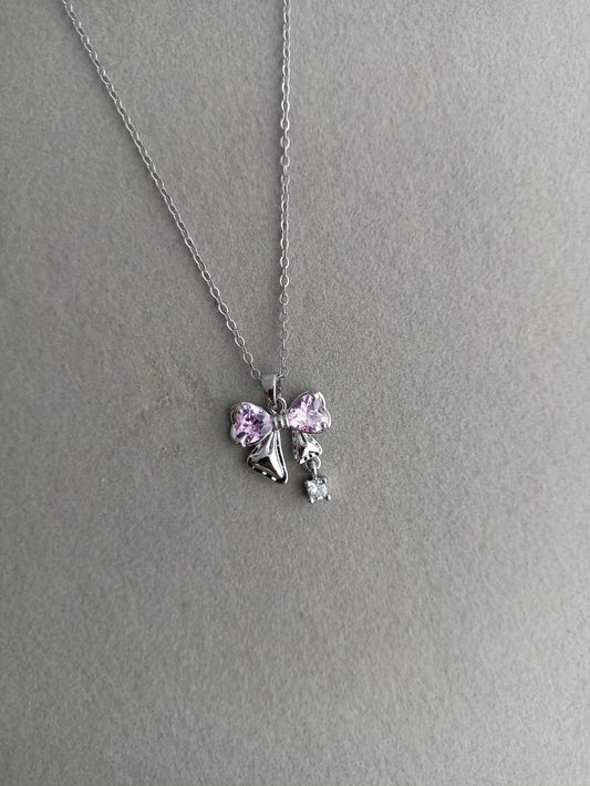 Bella Bow Necklace