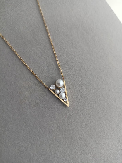 Pearl Stone Necklace