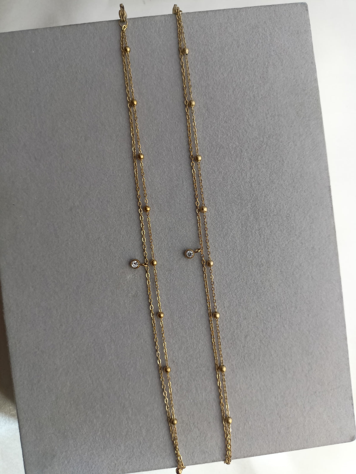 Double layer stone anklets
