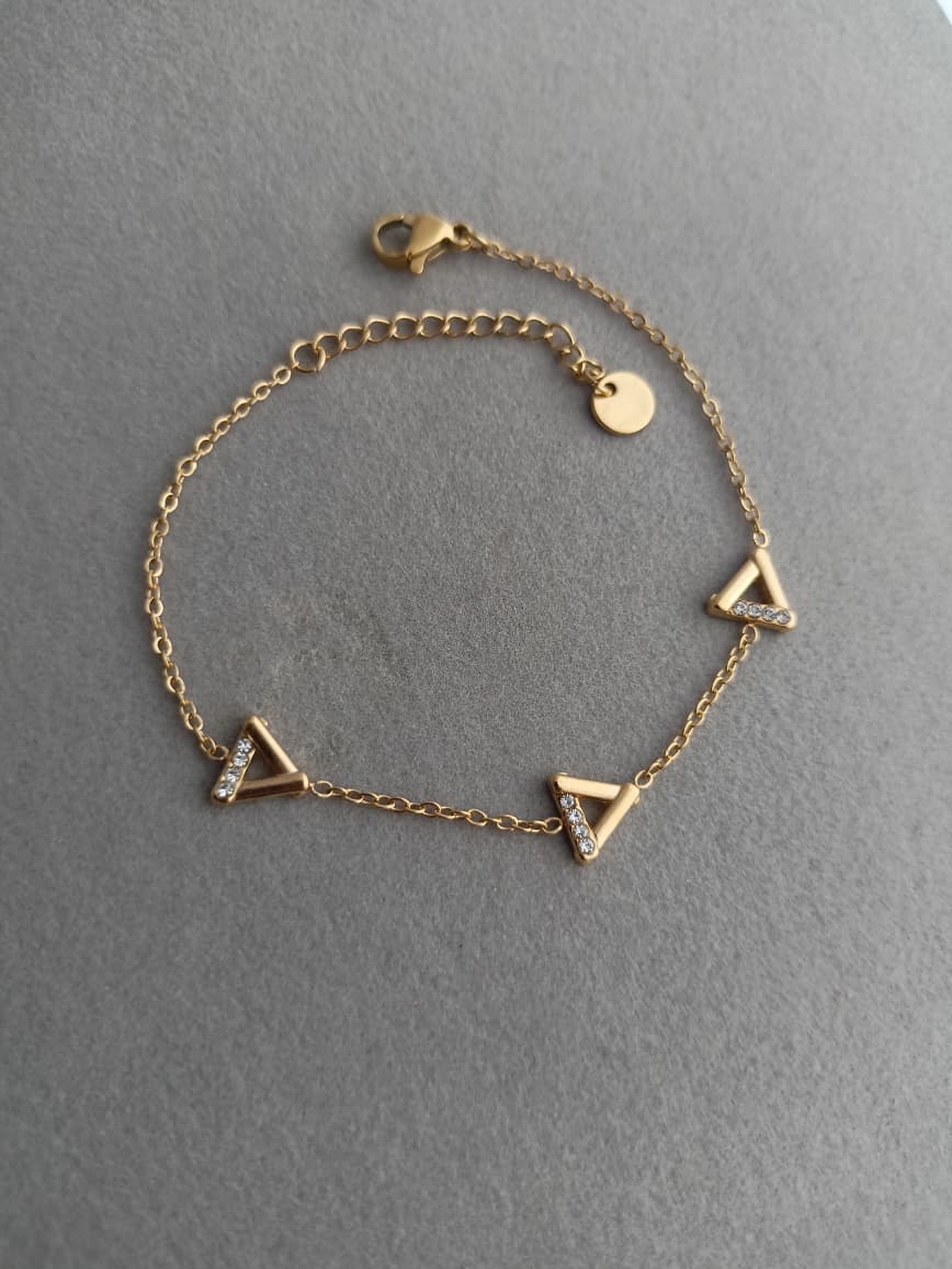 Tria Stone Bracelet