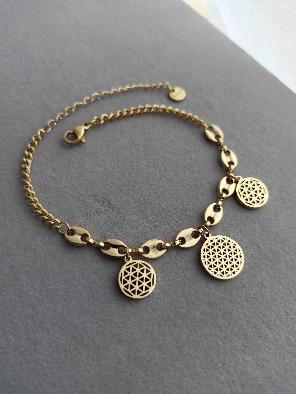 Triple Round Bracelet