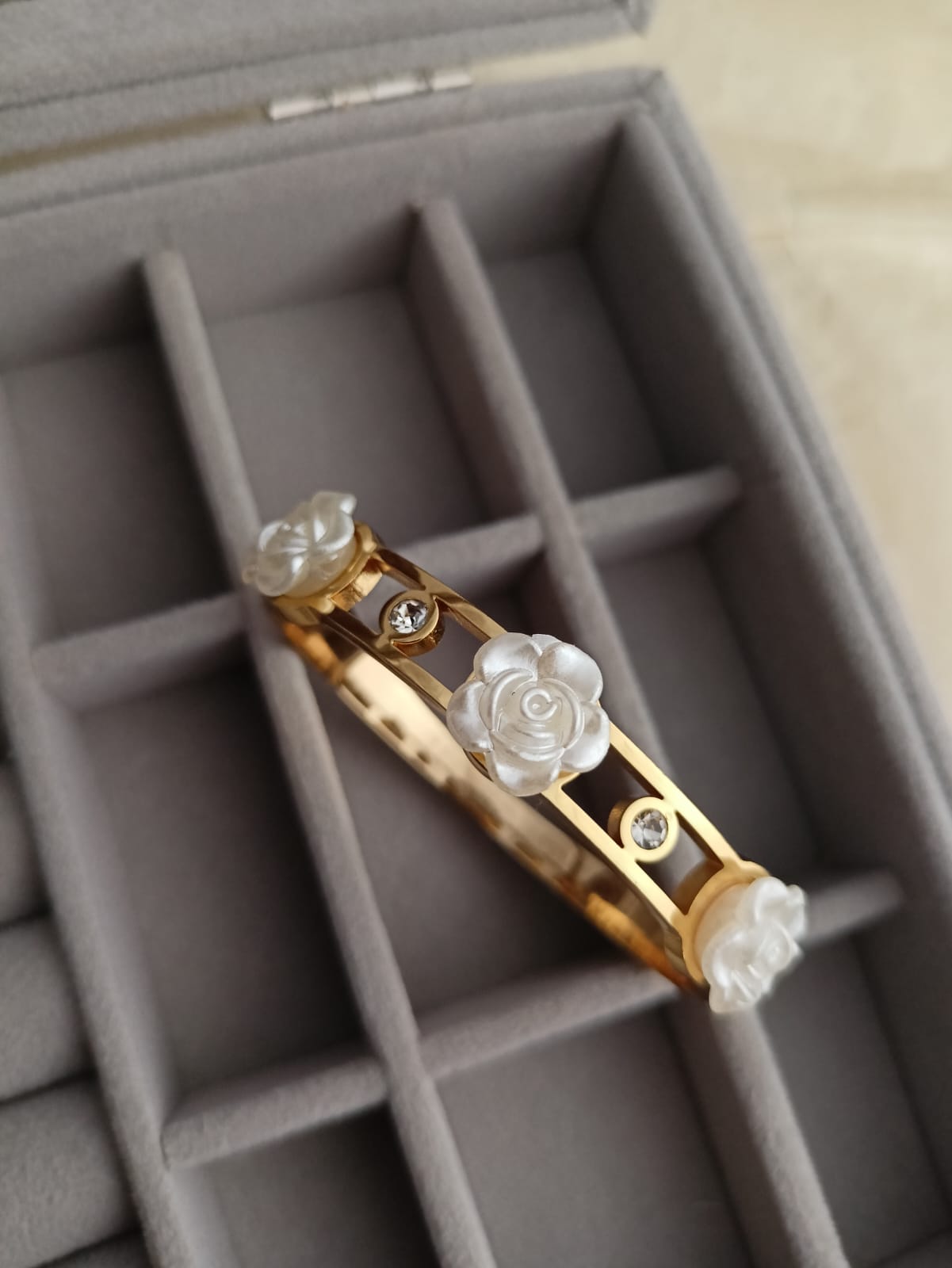 Rosette Bangle