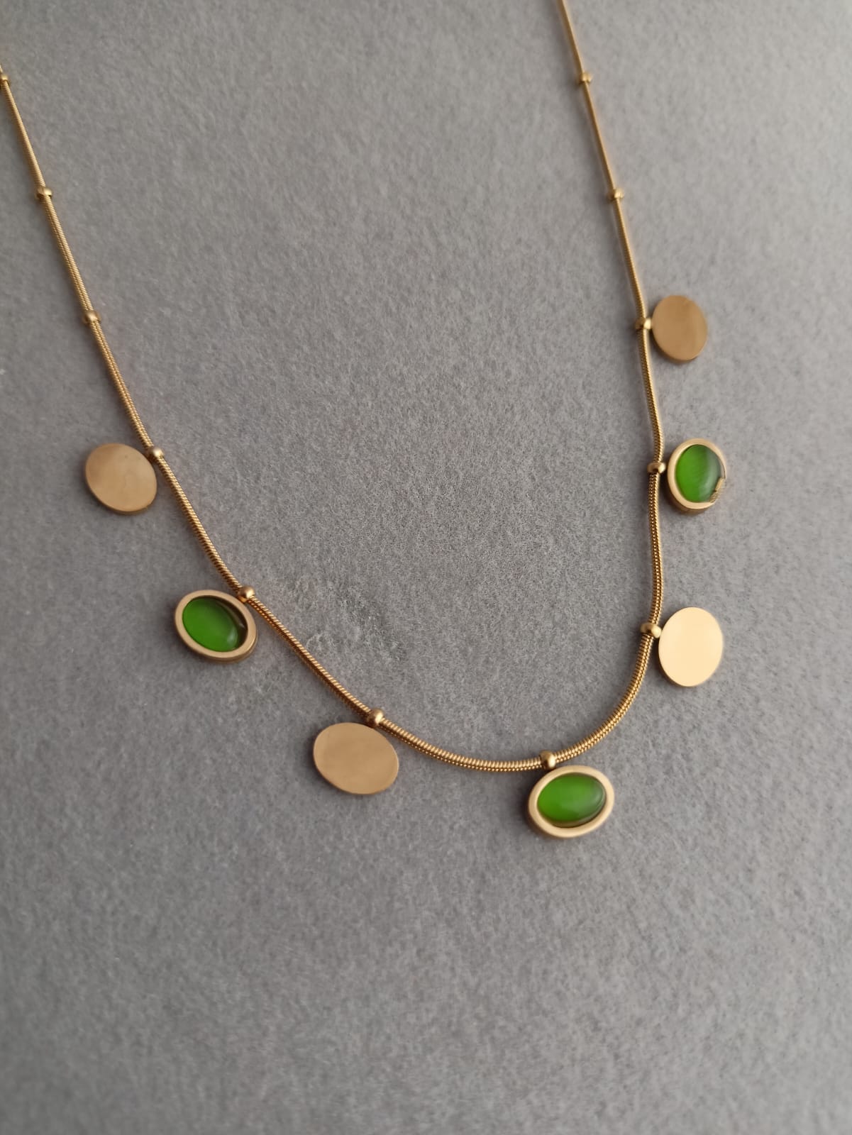 Green Oval Necklace