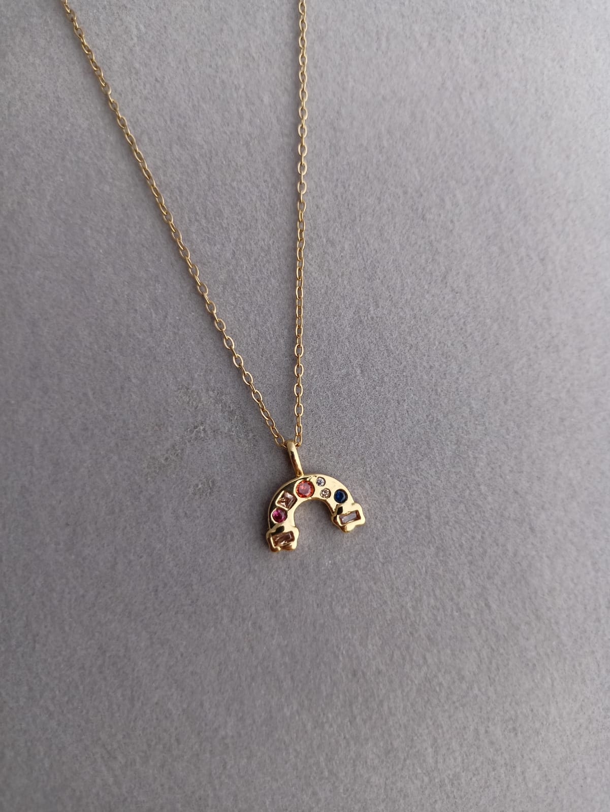 Curve Necklace