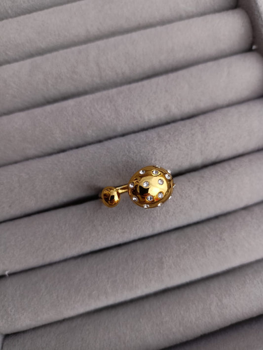 Scarlet Ring