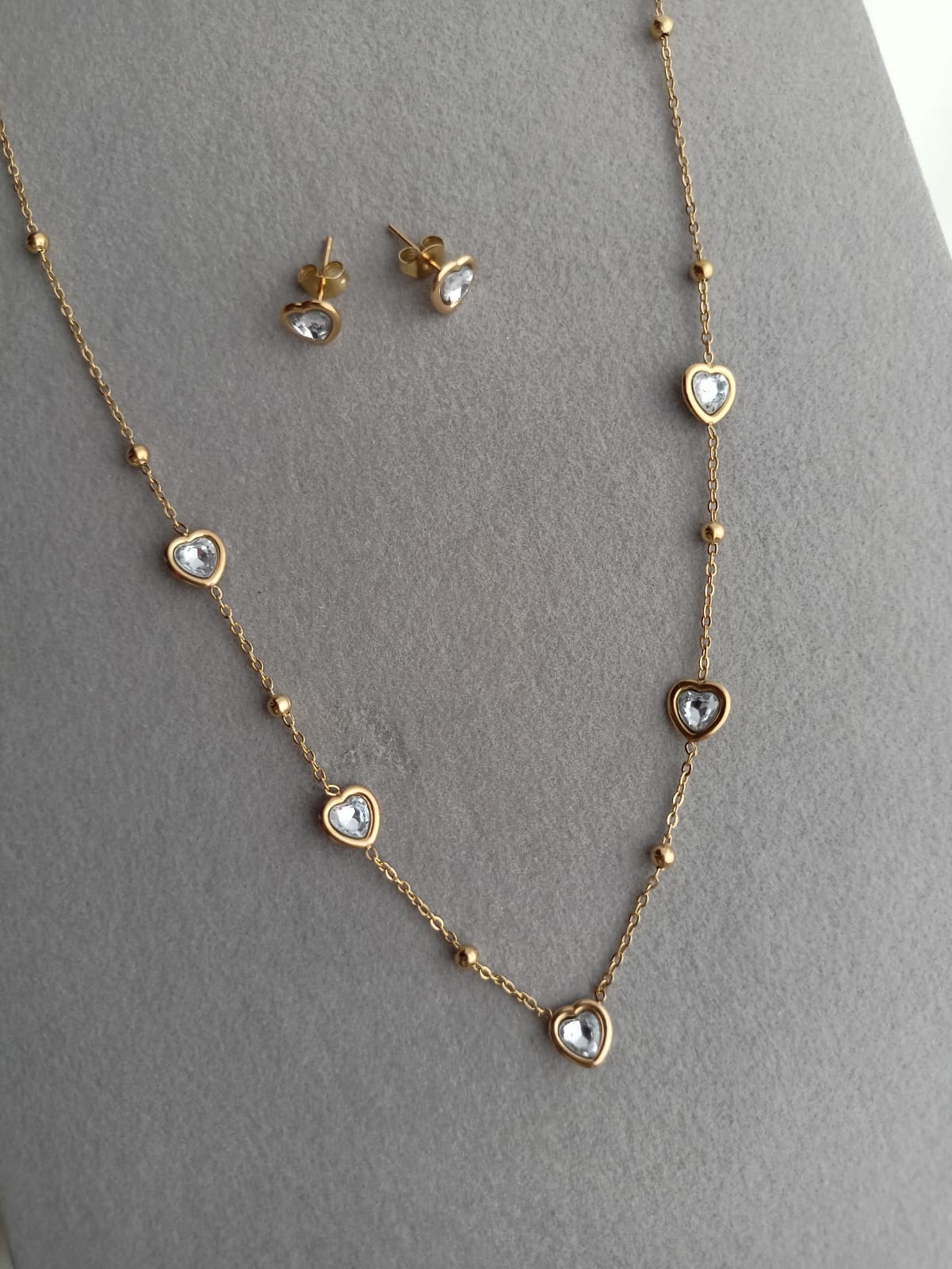 Love Stone Necklace Set