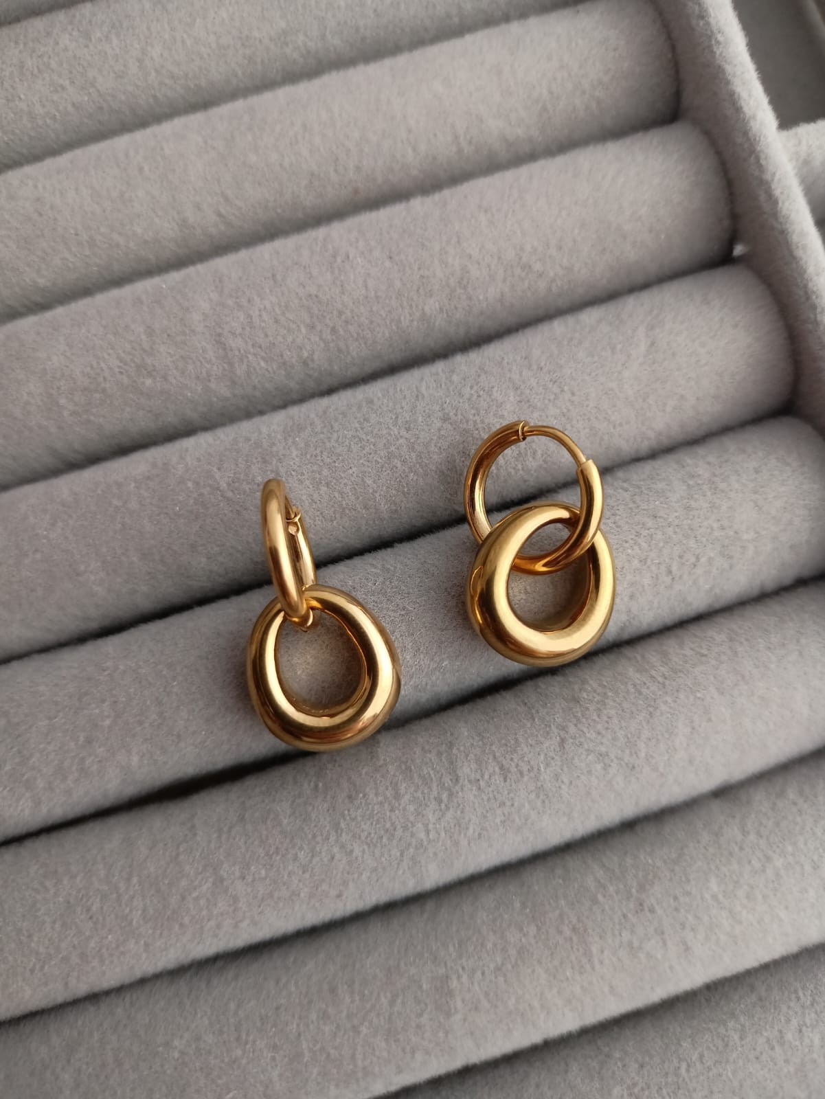 Twinny Earrings