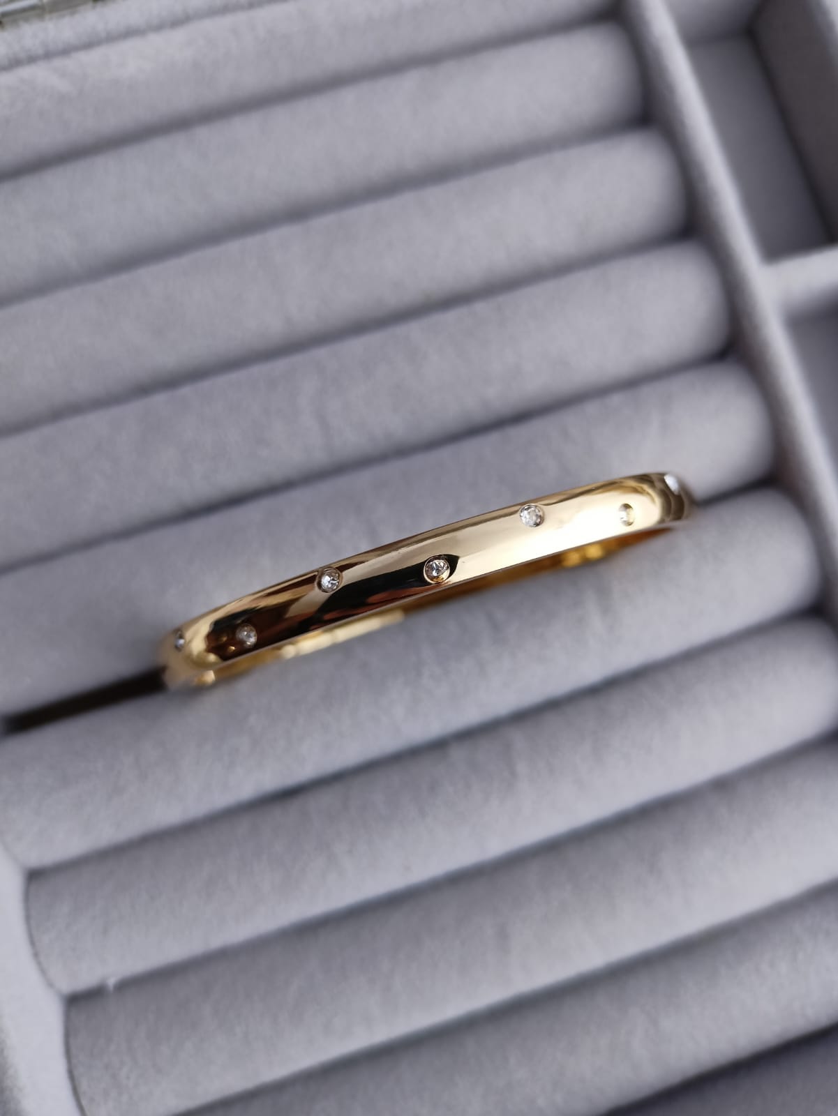 Eleanor Bangle