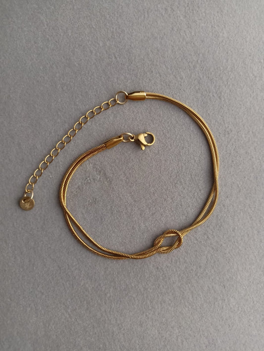 Knot Bracelet