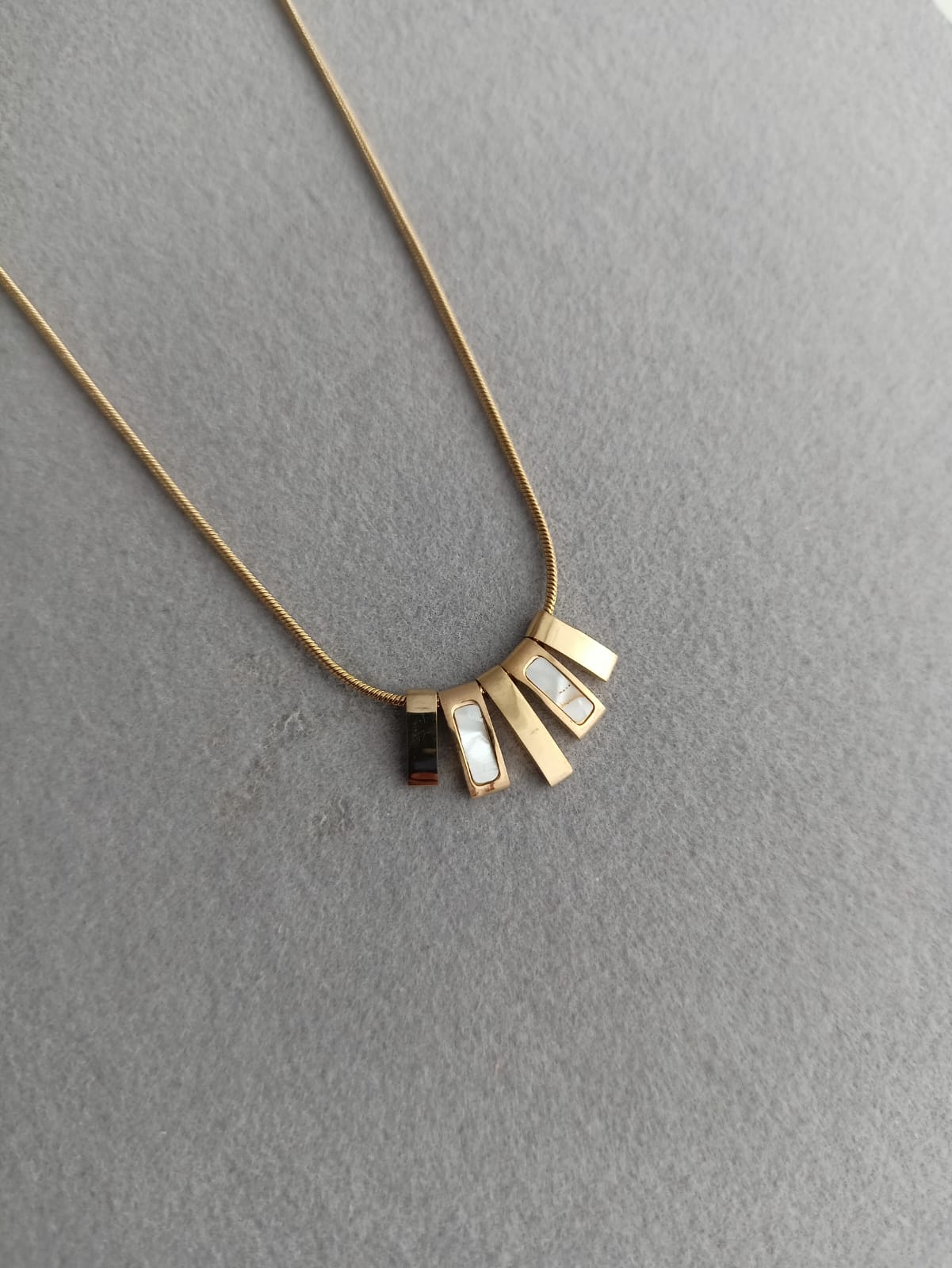 Gold and white sticks Necklace