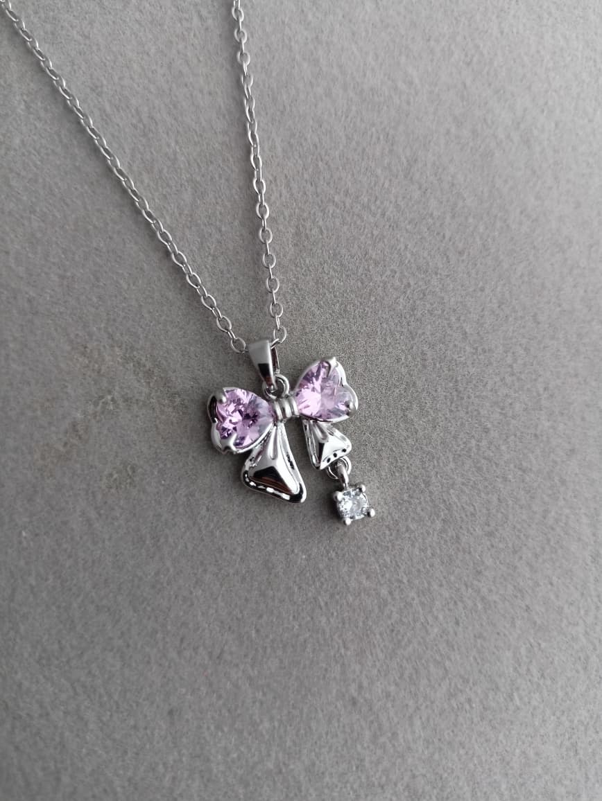 Bella Bow Necklace