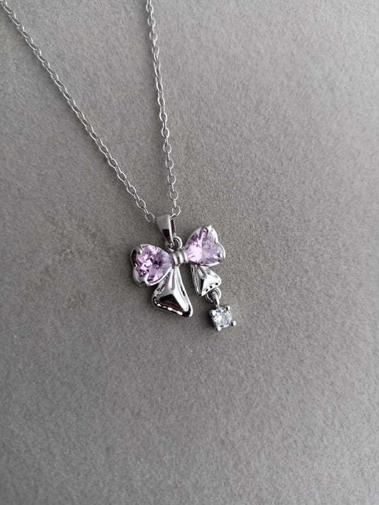 Bella Bow Necklace