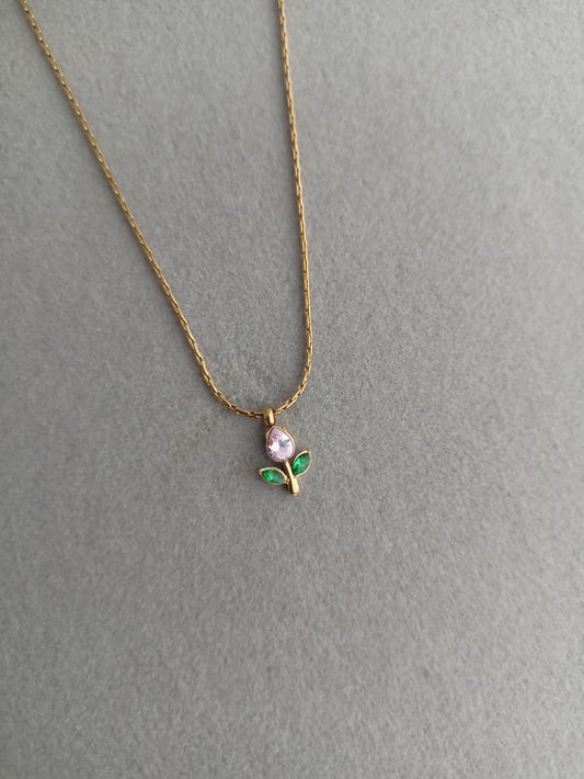 Hazel Tulip Necklace