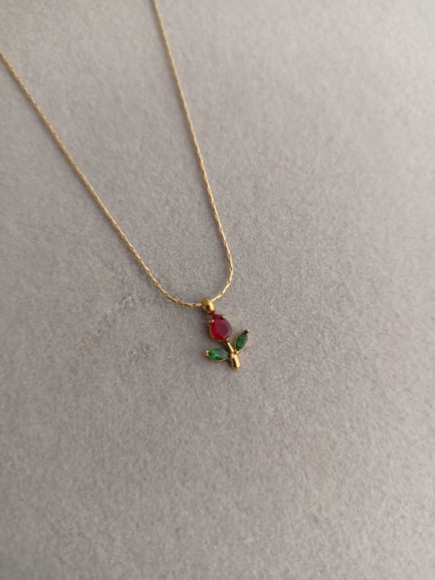 Red Tulip Necklace