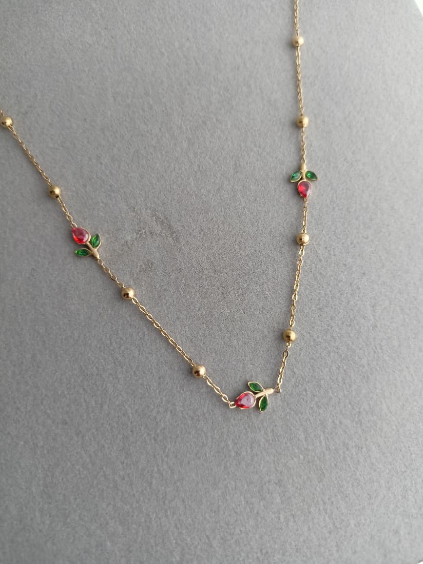 Red Tulip Trio Necklace