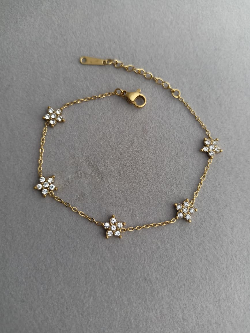 Floral Stone Bracelet