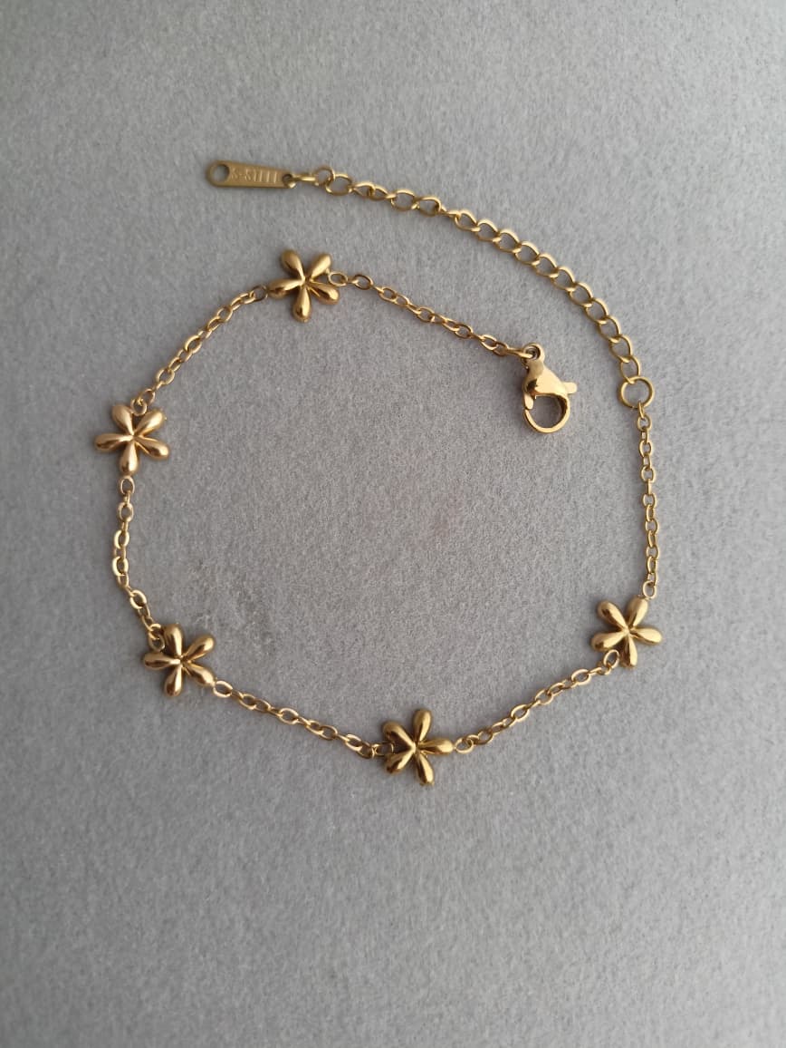 Daisy Bracelet