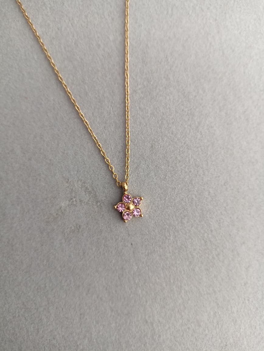Roselle Necklace