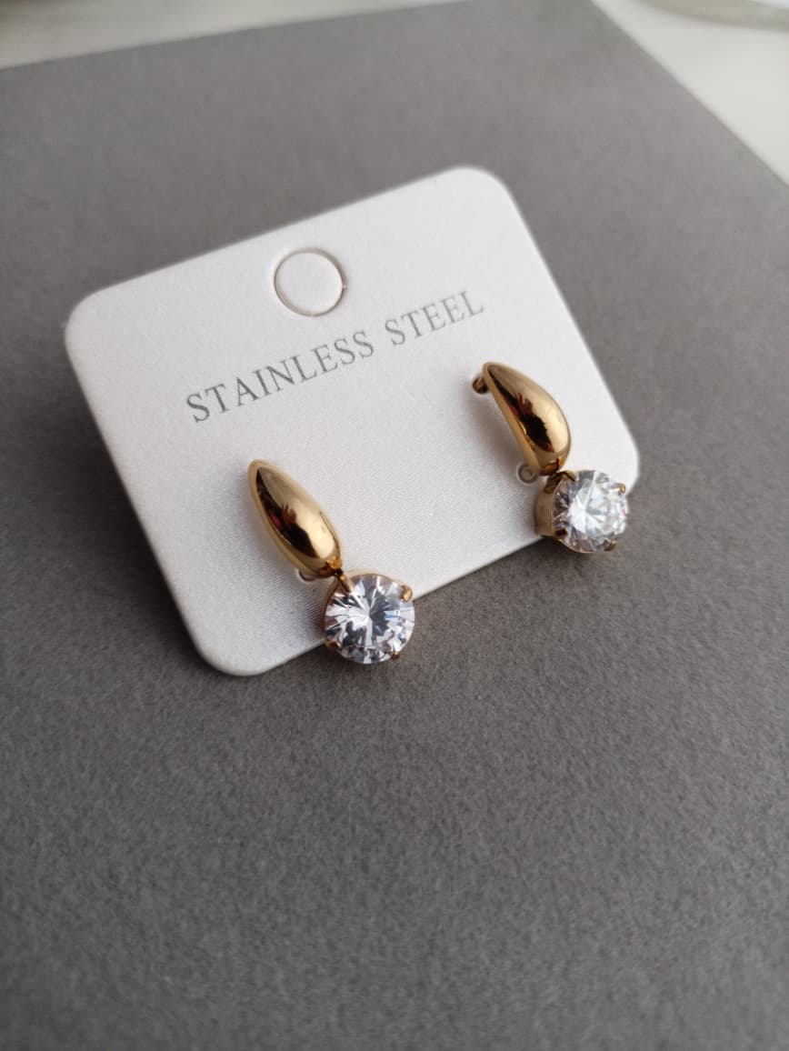 Clara Crystal Drop Earrings