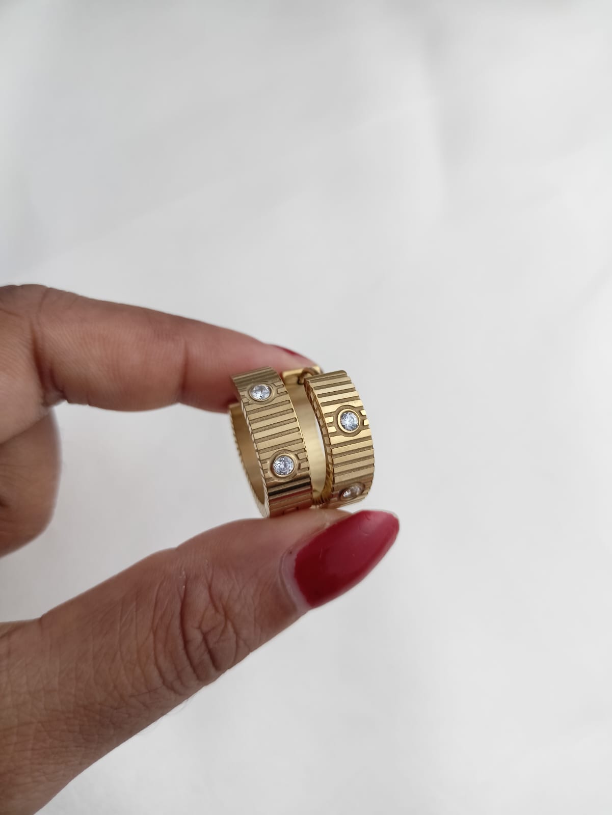 Noor Hoop Earrings
