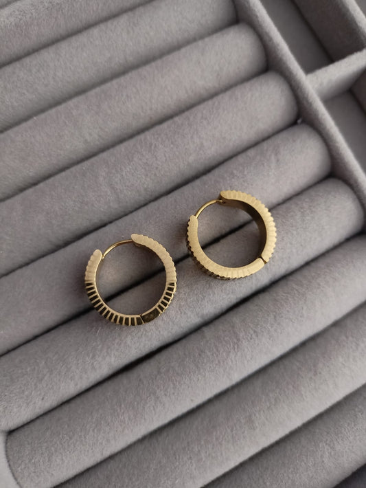 Noor Hoop Earrings