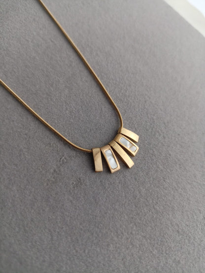 Gold and white sticks Necklace