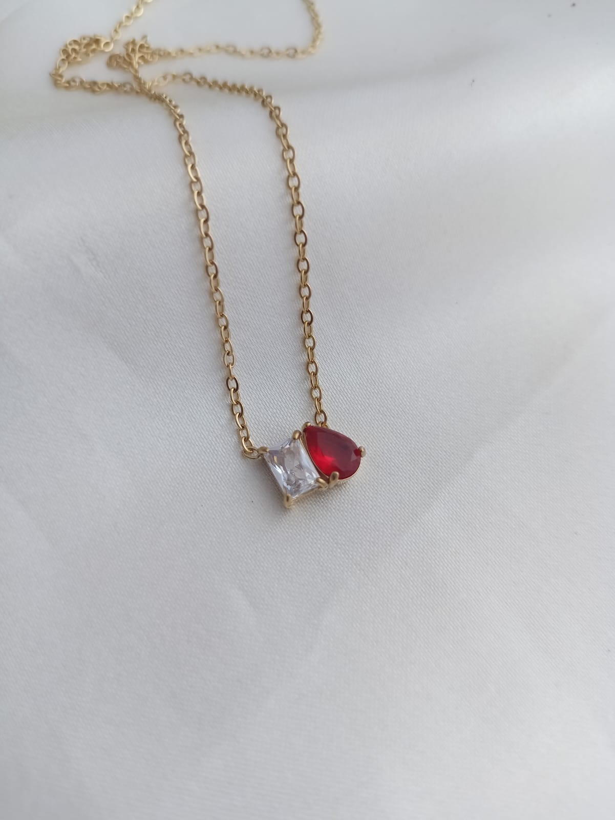 Estella Necklace