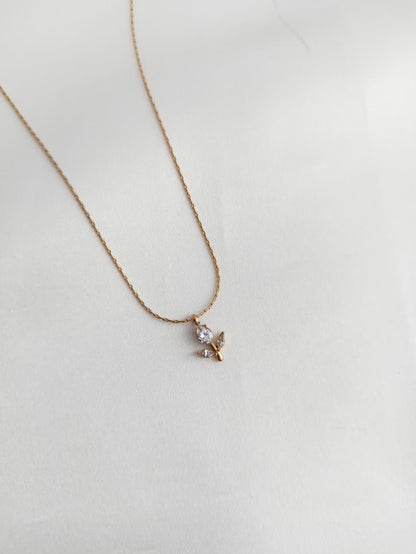 Crystal Bloom Necklace(white)