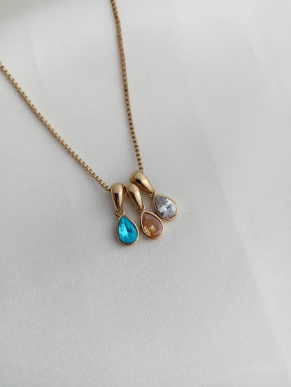 Elara Teardrop Necklace