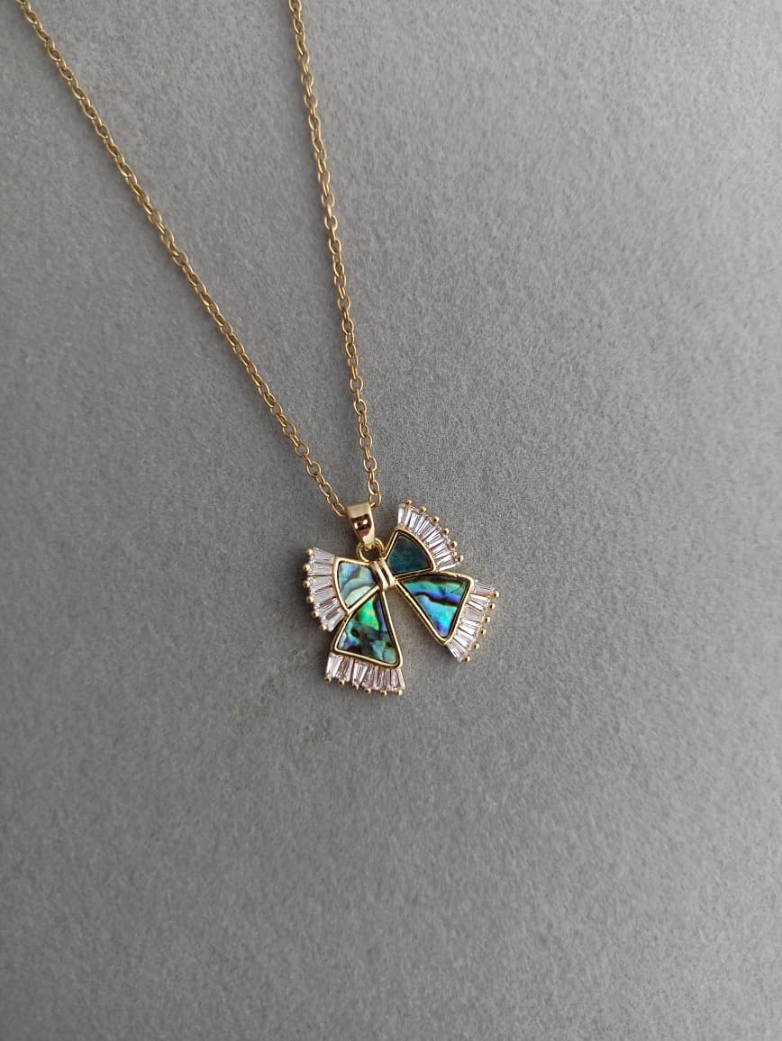 Prism Bow necklace