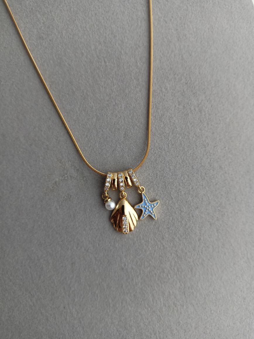Shell Charm Necklace