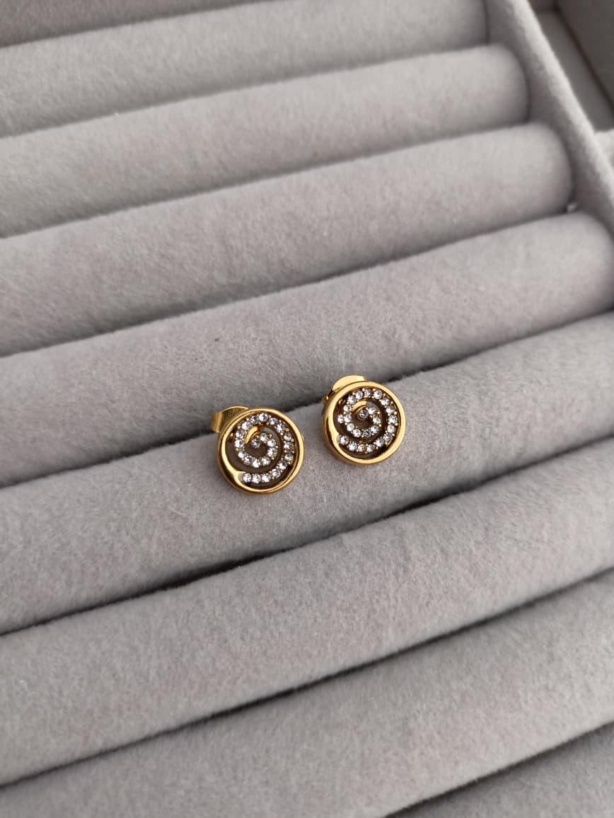 Roll Stone Stud Earrings