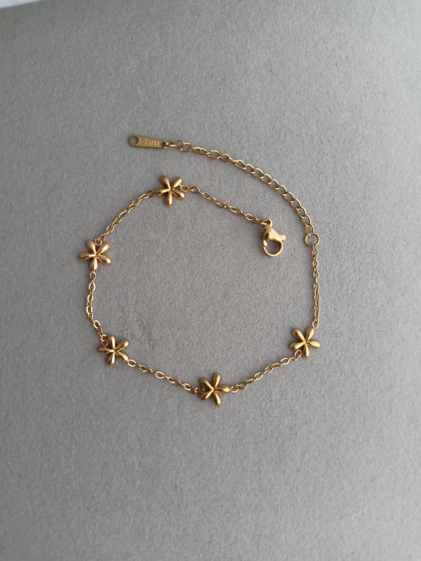Daisy Bracelet