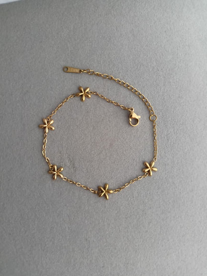 Daisy Bracelet
