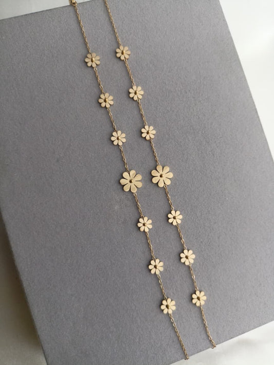 Daisy anklets
