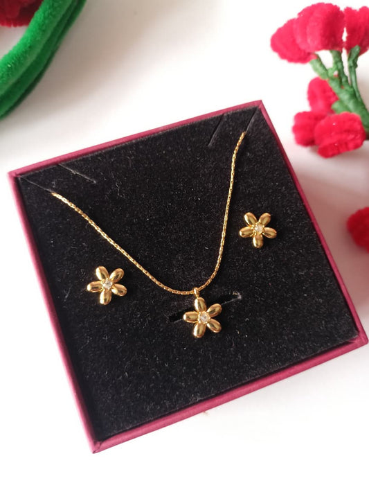 Daisy Necklace Set