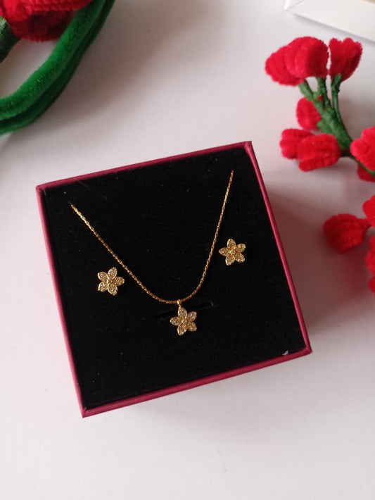 Floral Stone Necklace Set