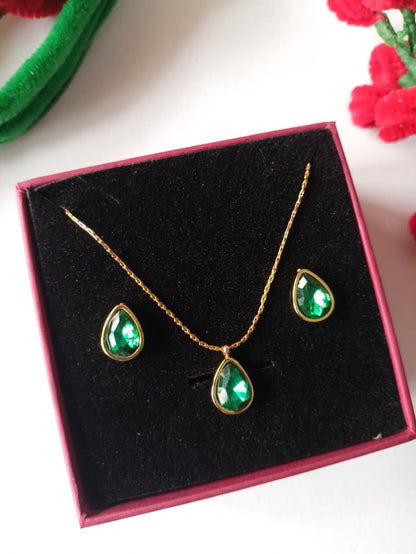 Isha Necklace Set
