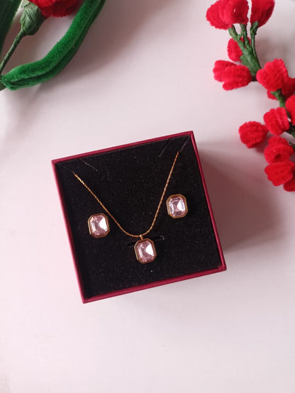 Dua Necklace Set