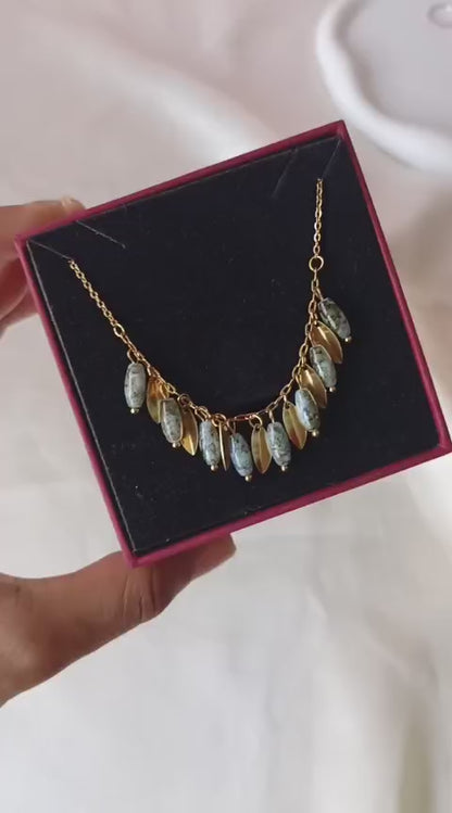 Featherington Necklace